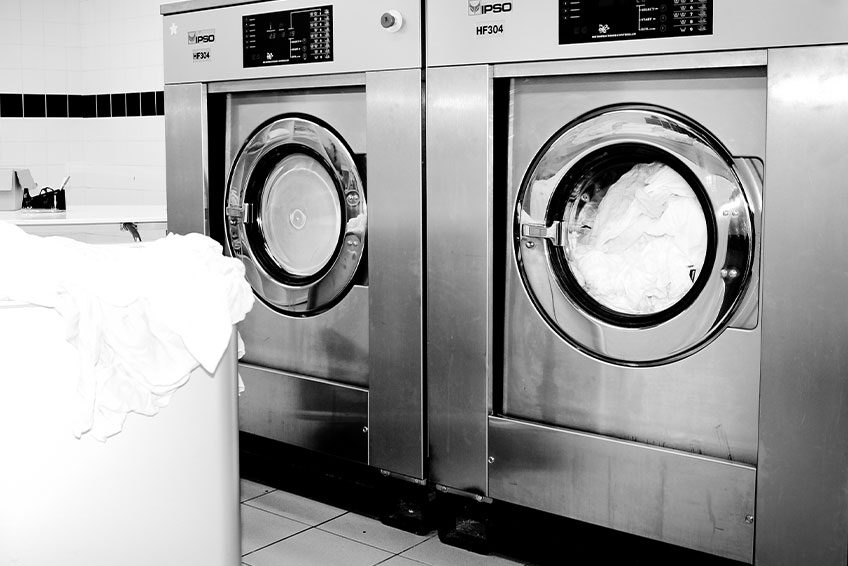 Wasmachines in de wasserij